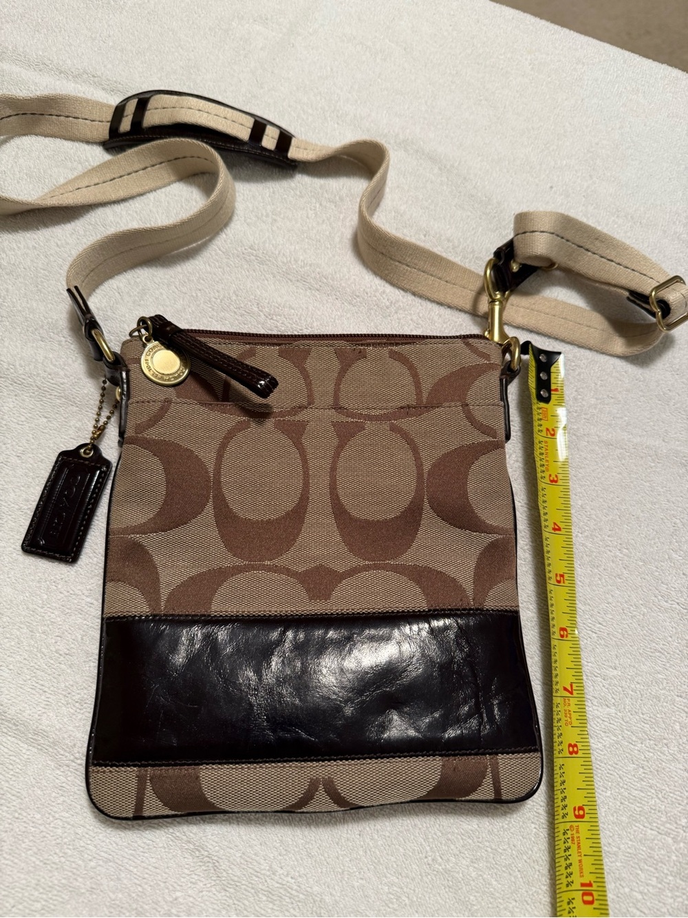 Coach Khaki and Brown Signature Crossbody with Patent Leather Trim - Picture 4 of 5